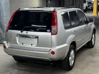 Nissan X-TRAIL лот № 1086 оценка 3.5  с аукциона в Японии 4