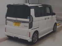 Honda N BOX лот № 3083 оценка 4  с аукциона в Японии 1