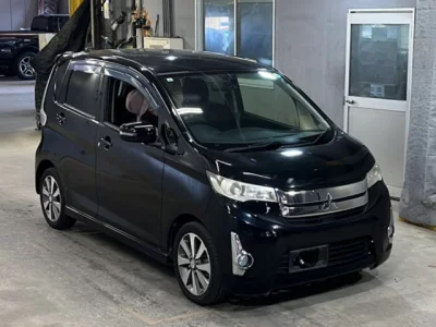 Mitsubishi EK CUSTOM