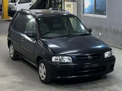 Mazda DEMIO  с аукциона в Японии