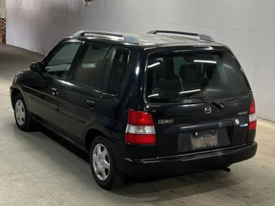 Mazda DEMIO  с аукциона в Японии