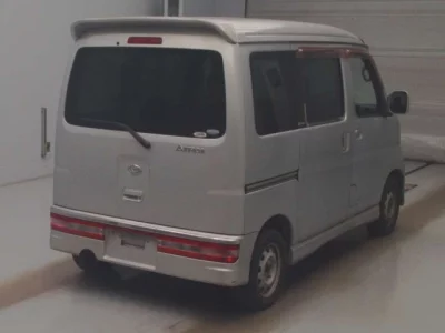 Daihatsu Atrai Wagon  с аукциона в Японии