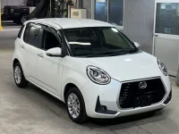 Daihatsu Boon лот № 15 оценка 4  с аукциона в Японии 3