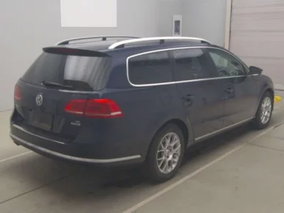Volkswagen PASSAT VARIANT  с аукциона в Японии