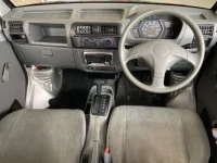 Nissan CLIPPER VAN лот № 2042 оценка 3.5  с аукциона в Японии 2