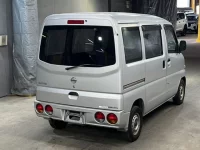 Nissan CLIPPER VAN лот № 2042 оценка 3.5  с аукциона в Японии 4
