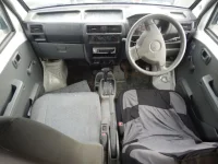 Mitsubishi MINICAB VAN лот № 2005 оценка X  с аукциона в Японии 2