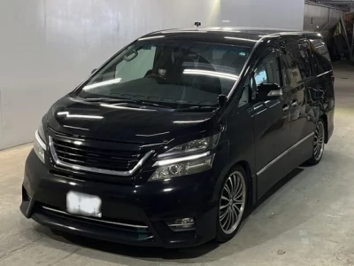 Toyota VELLFIRE  с аукциона в Японии