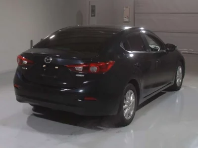 Mazda AXELA  с аукциона в Японии