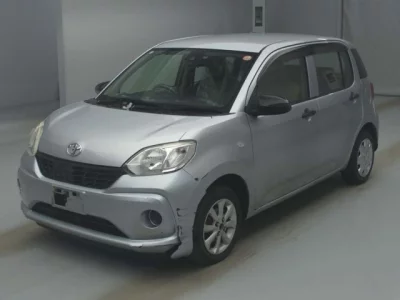 Toyota PASSO  с аукциона в Японии