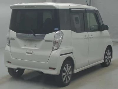 Mitsubishi EK SPACE  с аукциона в Японии