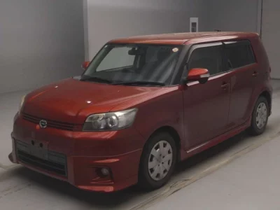 Toyota COROLLA RUMION  с аукциона в Японии