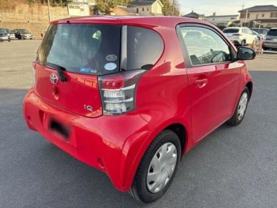 Toyota IQ