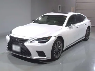Lexus LS  с аукциона в Японии