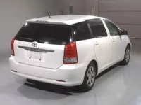 Toyota WISH лот № 39 оценка 3  с аукциона в Японии 1