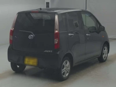 Daihatsu MOVE  с аукциона в Японии