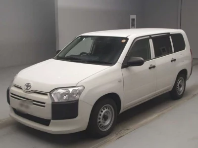 Toyota PROBOX  с аукциона в Японии