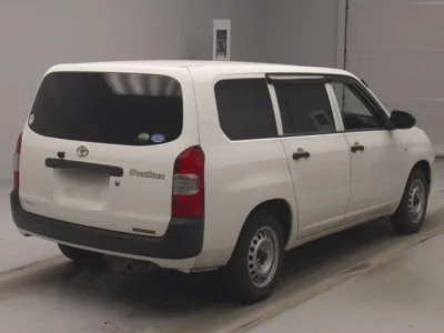 Toyota PROBOX  с аукциона в Японии