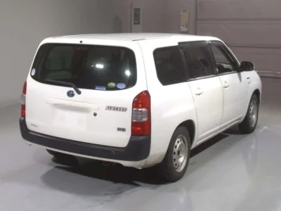 Toyota SUCCEED  с аукциона в Японии