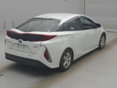 Toyota PRIUS PHV