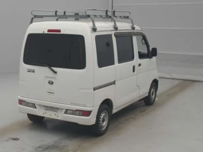 Toyota PIXIS VAN