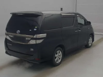 Toyota VELLFIRE  с аукциона в Японии