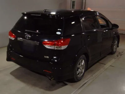 Toyota WISH  с аукциона в Японии