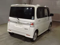 Daihatsu TANTO лот № 7132 оценка R  с аукциона в Японии 1