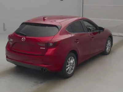 Mazda AXELA  с аукциона в Японии
