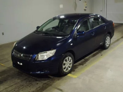 Toyota COROLLA AXIO  с аукциона в Японии
