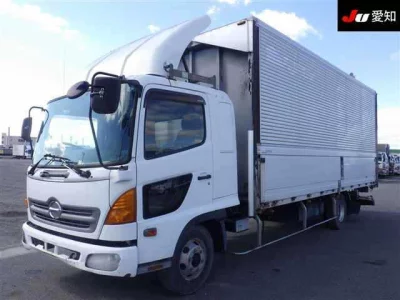 Hino TRUCK