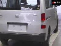 Toyota LITE ACE VAN лот № 20022 оценка 3.5  с аукциона в Японии 7