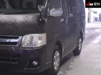 Toyota HIACE VAN лот № 4110 оценка 3.5  с аукциона в Японии 6