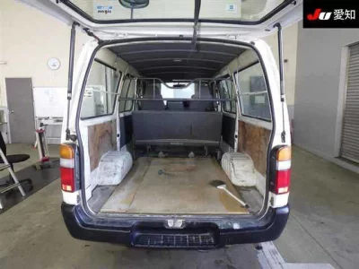 Toyota HIACE VAN  с аукциона в Японии