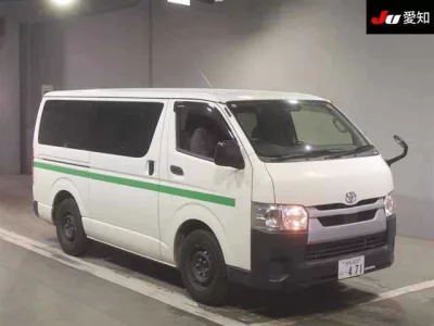Toyota HIACE VAN