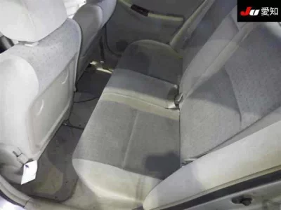 Toyota COROLLA RUNX  с аукциона в Японии