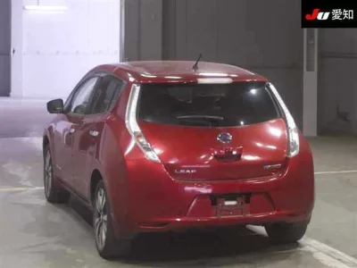 Nissan LEAF  с аукциона в Японии