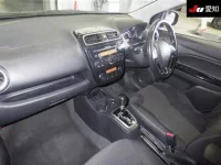 Mitsubishi MIRAGE лот № 4376 оценка R  с аукциона в Японии 2