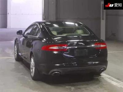 Jaguar XF SERIES