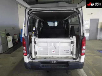 Toyota REGIUS ACE VAN