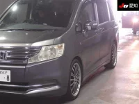 Honda STEP WAGON лот № 145 оценка 3.5  с аукциона в Японии 4