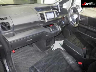 Honda STEP WAGON  с аукциона в Японии