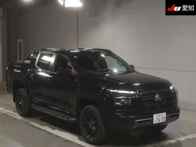 Mitsubishi TRITON