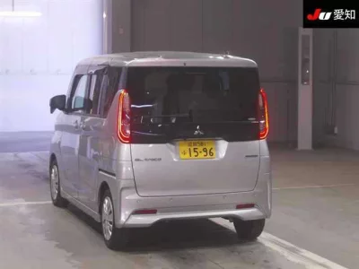 Mitsubishi EK SPACE  с аукциона в Японии