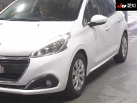 Peugeot 208 лот № 30052 оценка 3  с аукциона в Японии 6