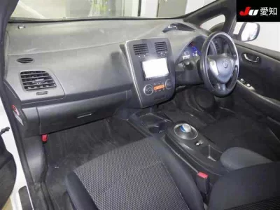 Nissan LEAF  с аукциона в Японии