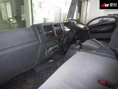 Mazda TITAN  с аукциона в Японии