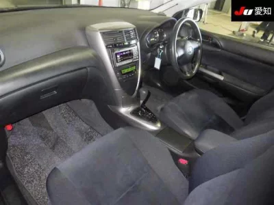 Toyota CALDINA  с аукциона в Японии