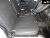 Subaru SAMBAR лот № 35087 оценка 3.5  с аукциона в Японии 5