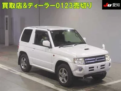 Mitsubishi PAJERO MINI